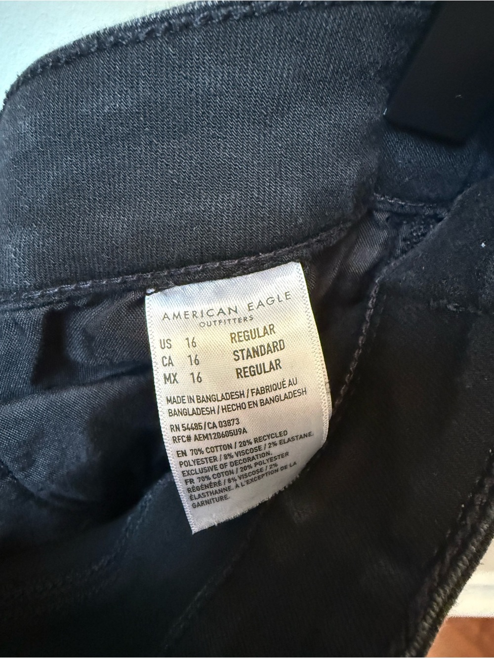 American Eagle Outfitters Black Jeans- Jegging - Picture 5 of 6